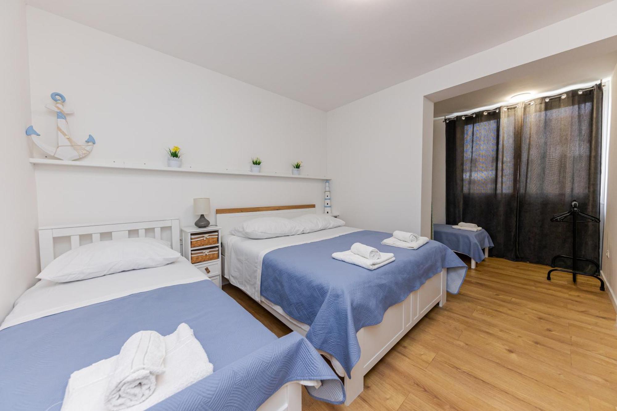 House Niko M With 6 Apartments Spalato Esterno foto