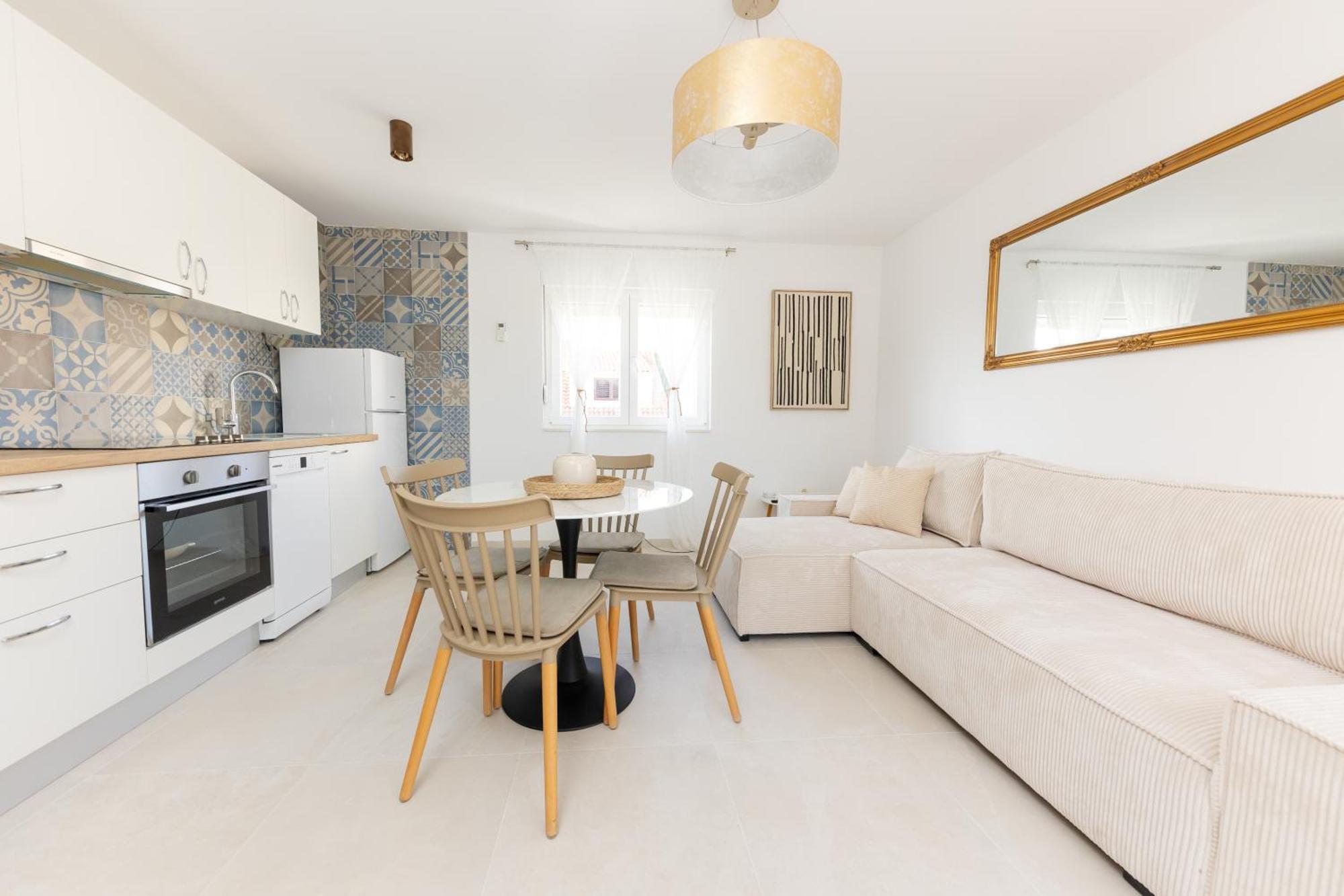 House Niko M With 6 Apartments Spalato Esterno foto
